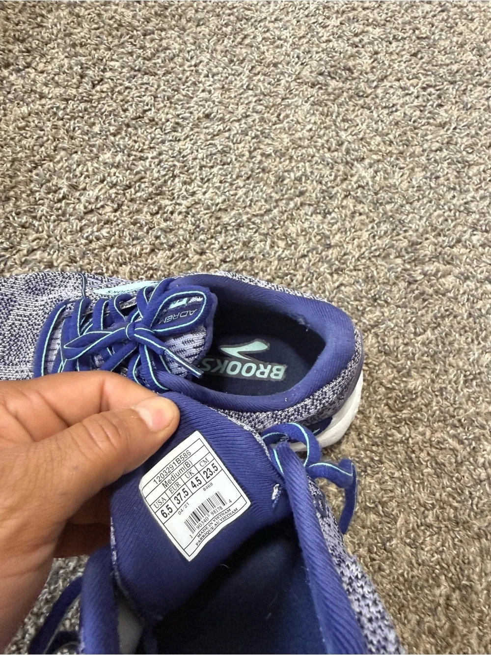 Brooks Women's Blue and Teal Knit Running Shoes - Picture 7 of 7